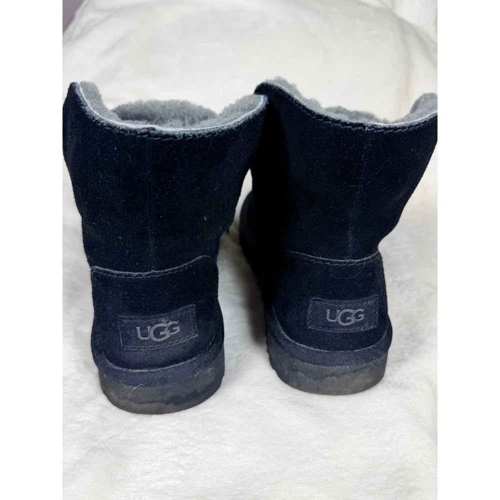 UGG Women Diara Cuff Slipper Boot Size 8 Black Suede Shearling Fur Lined 1113090